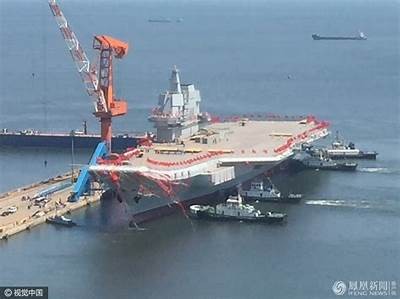 国产航母下隧道视频曝光，精彩画面抢先看！
