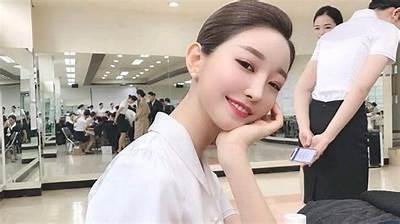 真实国产女友自拍分享，展现甜蜜日常与生活点滴