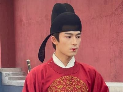2023年国产男演员必看合集：优秀演技与魅力的完美结合