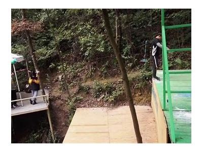 国产小忍者跑车视频体验：速度与激情的完美结合