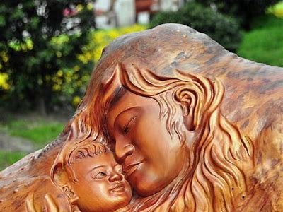 国产母子情深视频，真实温馨场景让人感动不已