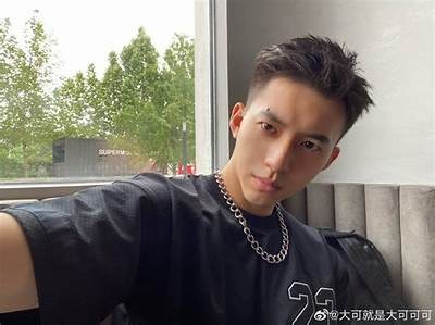 免费下载国产肌肉大爷的视频，畅享健身魅力
