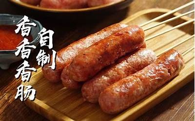 观看国产顶级香肠制作全过程，口感与风味一手掌握！