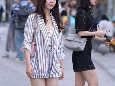 高清国产夫妻自拍视频合集，真实记录甜蜜生活瞬间