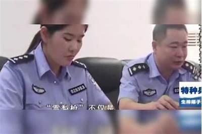 国产女精英视频直播，展现职场风采与智慧魅力