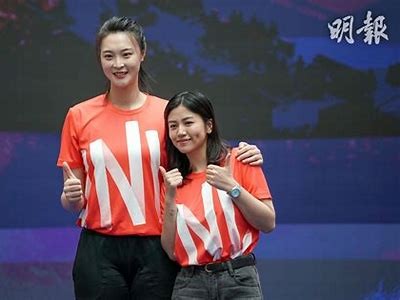 女排代表队全新亮相，首次穿国产鞋子比赛精彩视频