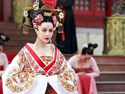 古装剧精彩剪辑：追剧必看经典场面合集，带你领略中国历史魅力