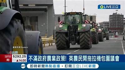 小型国产拖拉机牵引作业视频精彩播放，助力农业生产